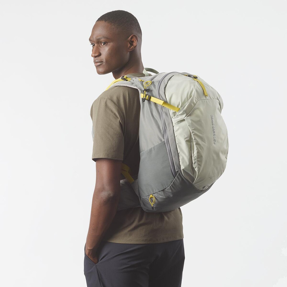 サロモン（SALOMON）（メンズ、レディース）バッグ バックパック リュック ハイキングバッグ TRAILBLAZER 30 LC2463000