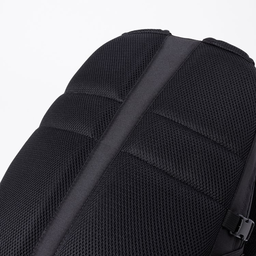 ヘリーハンセン（HELLY HANSEN）（メンズ、レディース）バッグ バックパック リュック フィヨルドランド28 HY92323 K 28L ブラック レインカバー付 通勤 通学