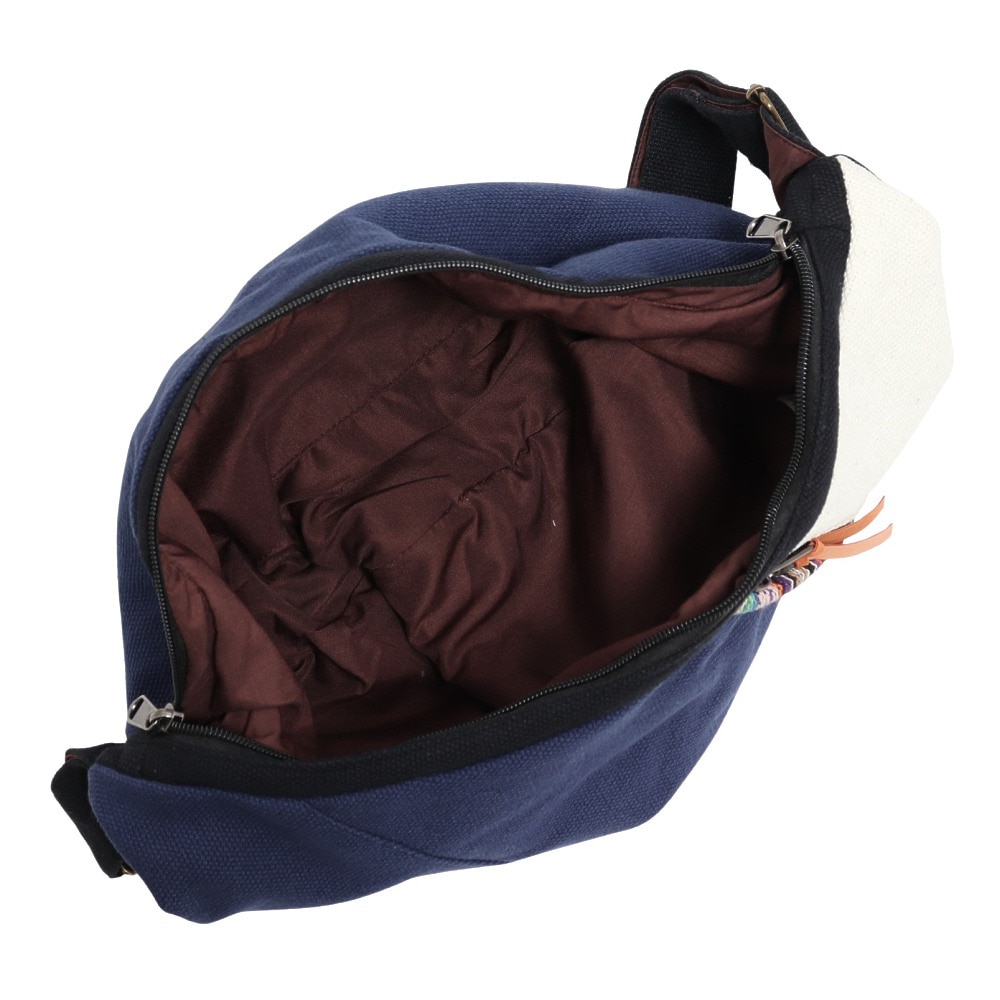 アミナ（amina）（メンズ、レディース）ヒマールクレセントショルダーバッグ NSSP6204 NAVY