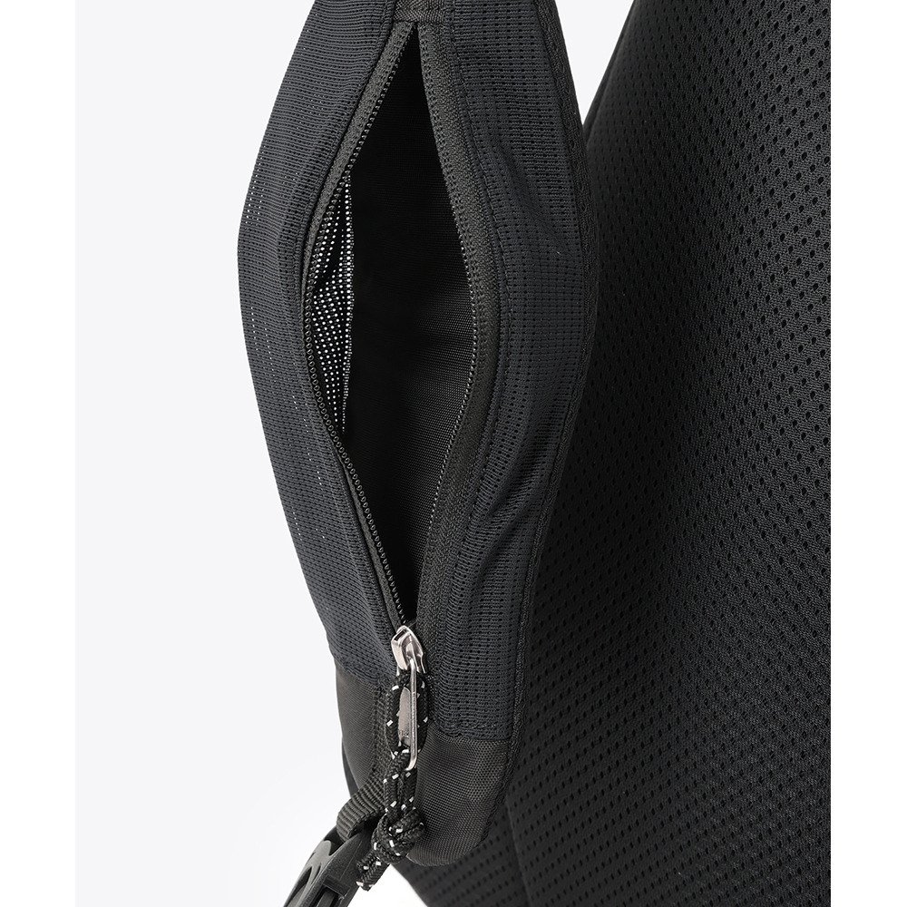 コロンビア（Columbia）（メンズ、レディース）ウエストバッグ パナシーア スリングバッグ PU7256 021
