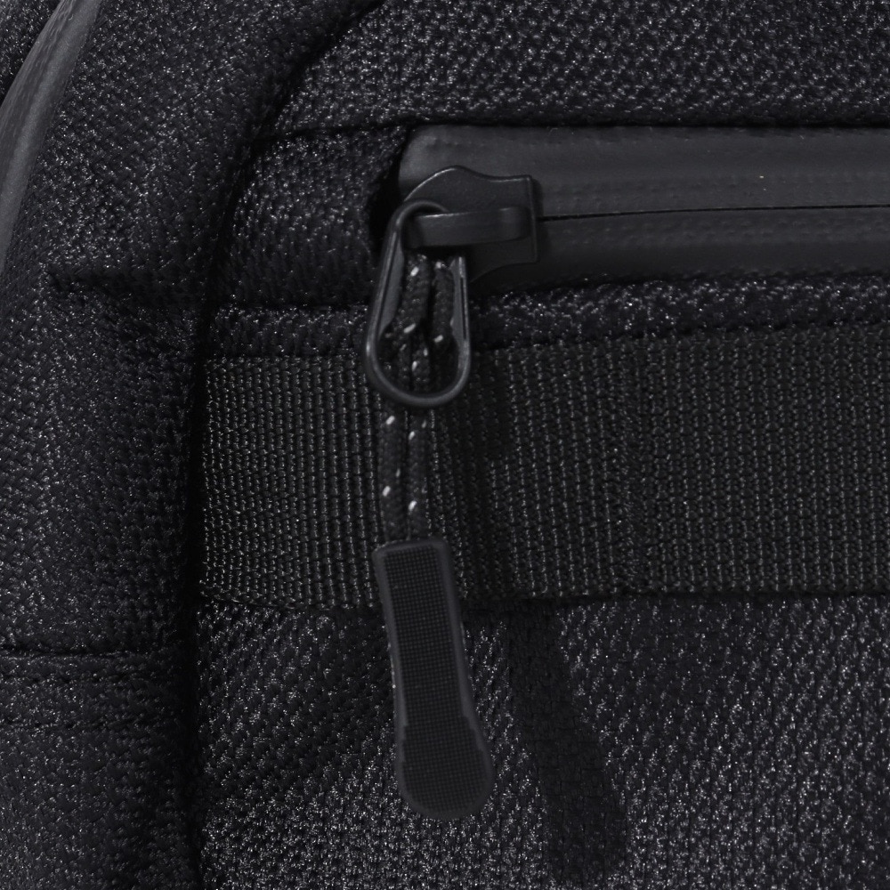 ジャックウルフスキン（JackWolfskin）（メンズ、レディース）ウエストバッグ JP UR CNNCT COMMUTER WB 2011391-6000 ブラック 7L