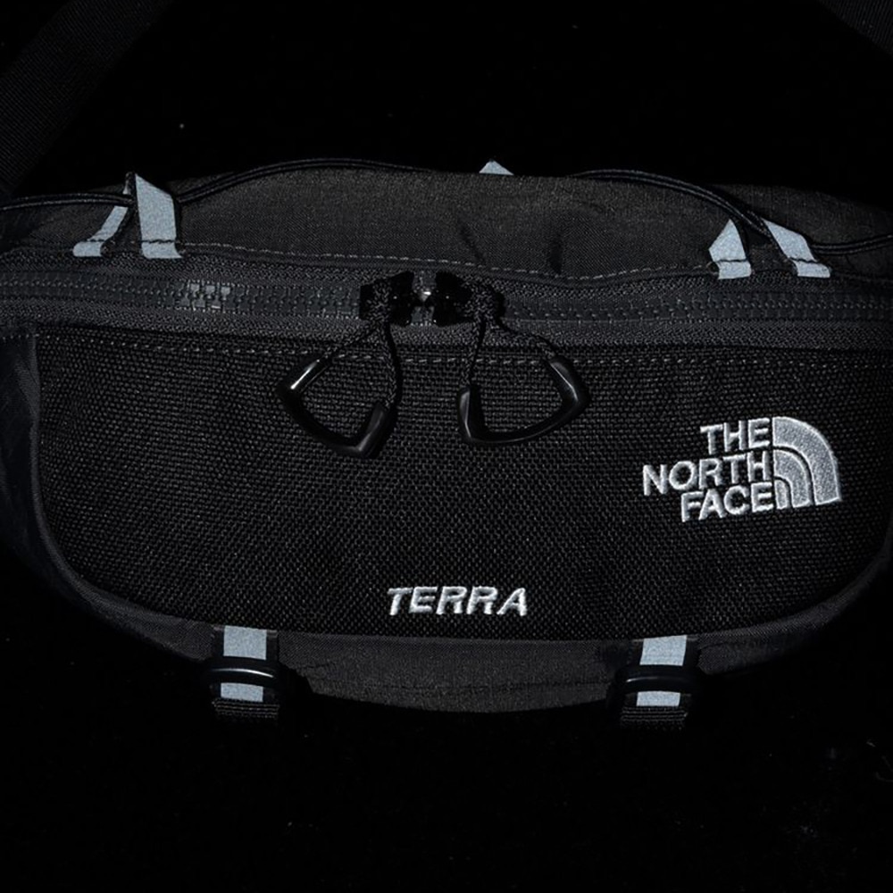 ザ・ノース・フェイス（THE NORTH FACE）（メンズ、レディース）ウエストバッグ テラランバー3L NM62402 AK