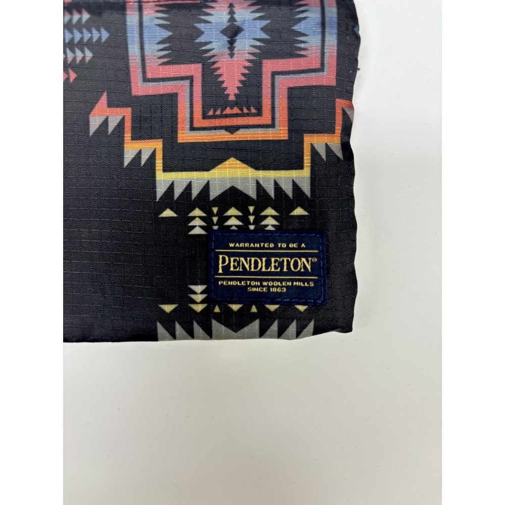 ペンドルトン（PENDLETON）（メンズ、レディース）ポーチ バッグ リップストップニミマルチケース PDT-000-251023 BLK