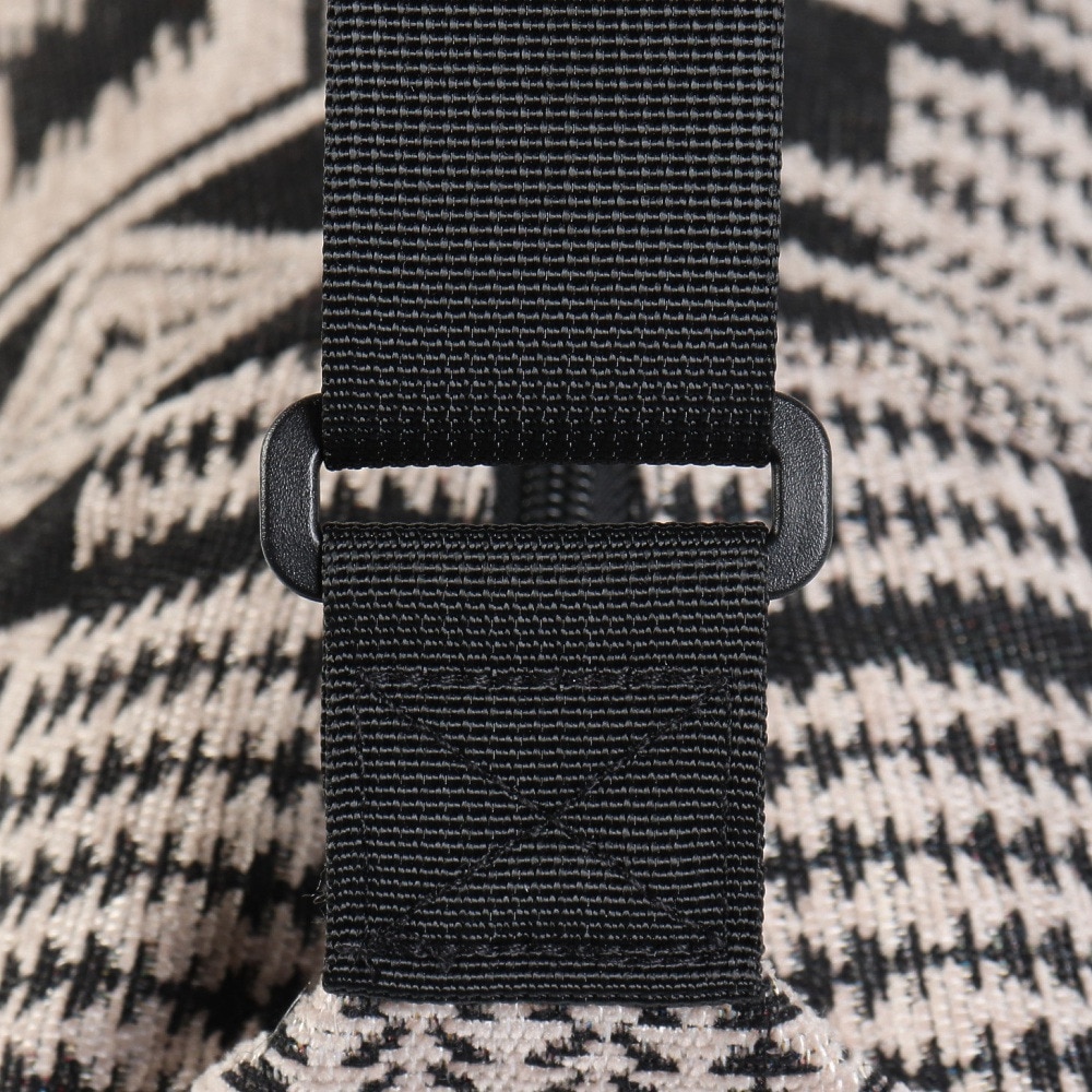 ペンドルトン（PENDLETON）（メンズ、レディース）トレッキングバッグ ゴブランボディバッグ PDT-000-251011 BLK