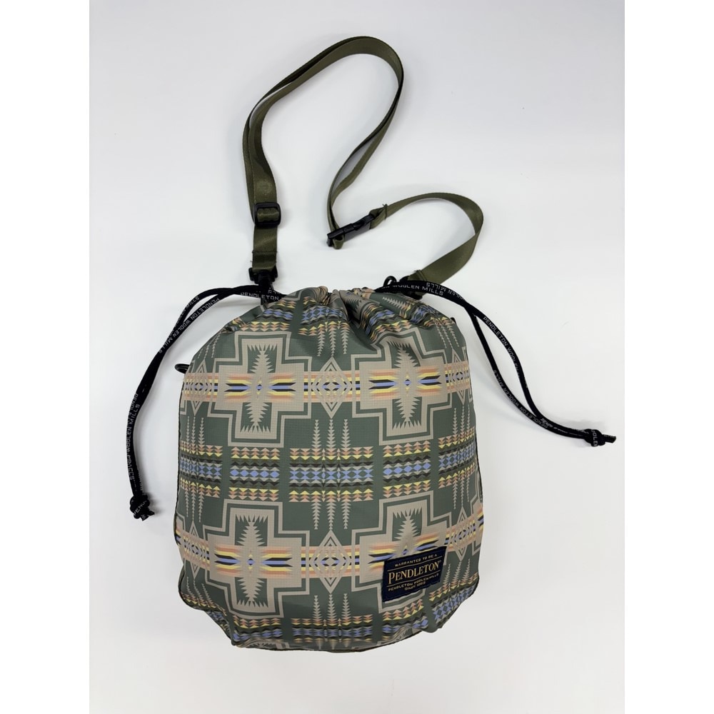 ペンドルトン（PENDLETON）（メンズ、レディース）トレッキングバッグ ラウンドドローポーチ PDT-000-251041 OLIVE