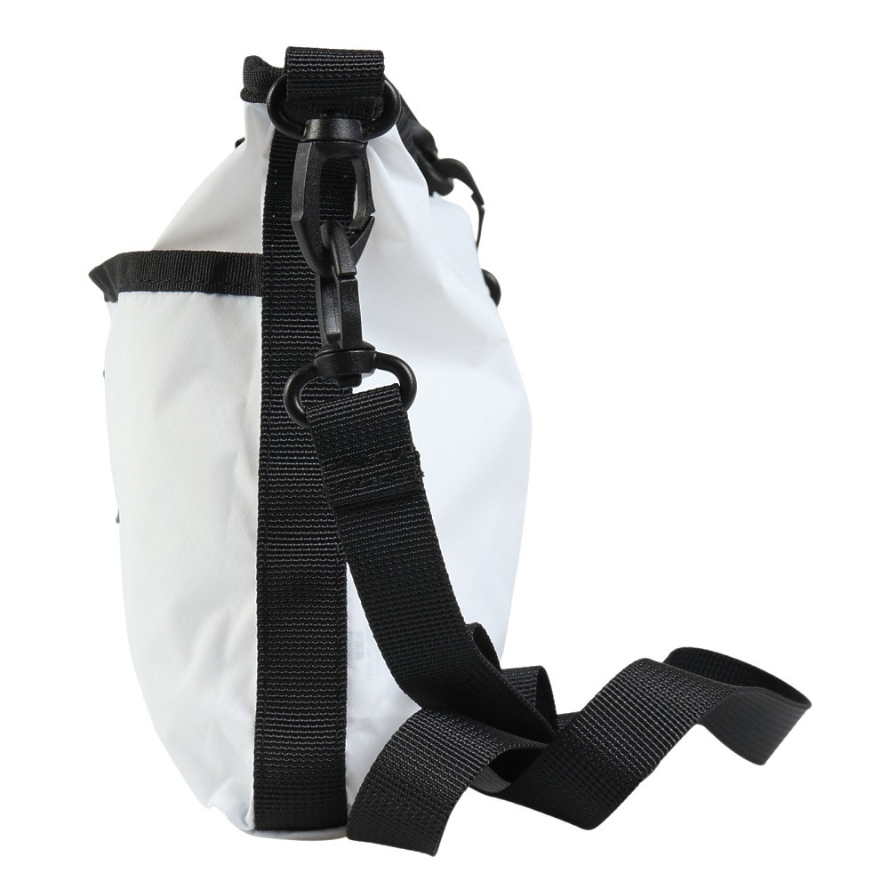 ロジャーエーガー（ROGEREGGER）（メンズ、レディース）トレッキングバッグ ライトウエイトサコッシュ RE25FST5650026 WHT
