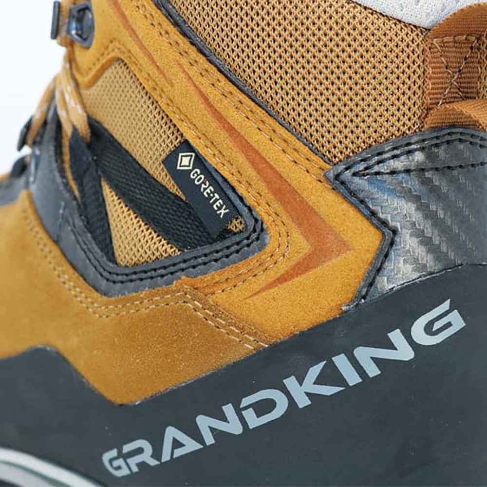 キャラバン（Caravan）（メンズ）トレッキングシューズ ハイカット 登山靴 GK88 0011880443 キャメル ビブラムソール