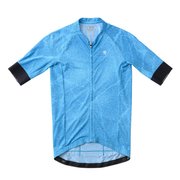 ライトブルー