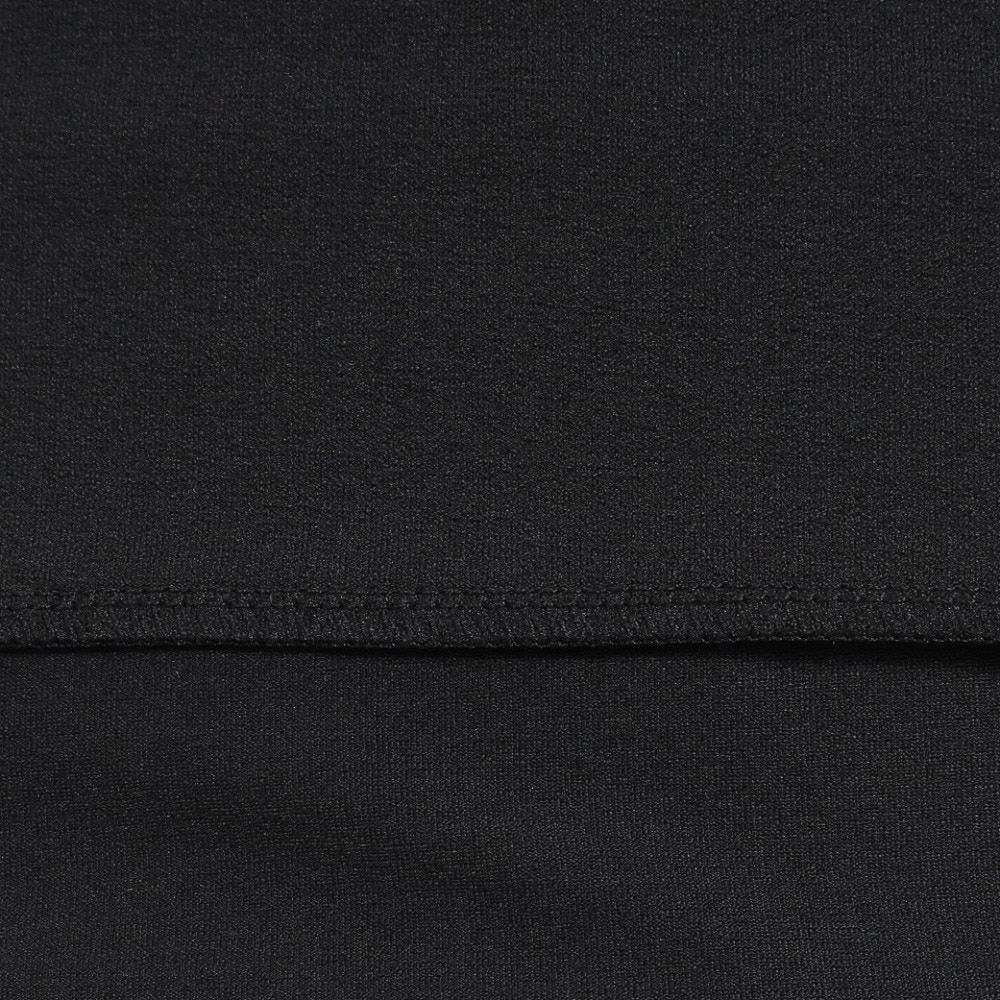 ヘリーハンセン（HELLY HANSEN）（メンズ、レディース）長袖ラッシュガード HH82407 K