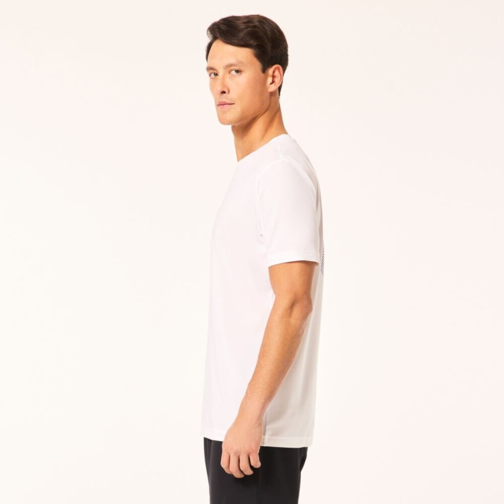 オークリー（OAKLEY）（メンズ）ラッシュガード 半袖 Tシャツ RASH TEE FOA406265-100