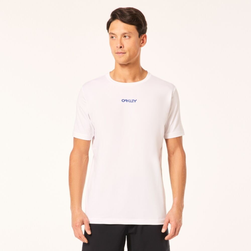 オークリー（OAKLEY）（メンズ）ラッシュガード 半袖 Tシャツ RASH TEE FOA406265-100