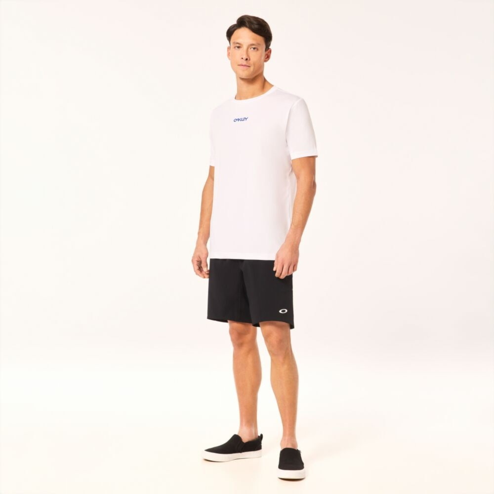 オークリー（OAKLEY）（メンズ）ラッシュガード 半袖 Tシャツ RASH TEE FOA406265-100