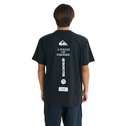 (メンズ)ラッシュガード VERTICAL LOGO 半袖Tシャツ 25SUQLY252007BLK