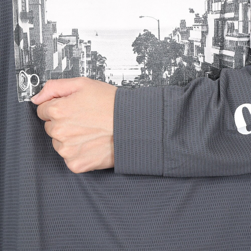 オーシャンパシフィック（Ocean Pacific）（メンズ）ラッシュガード 長袖 ロンT 512468CGY チャコール グレー 水陸両用 UVカット 紫外線対策 吸汗 速乾