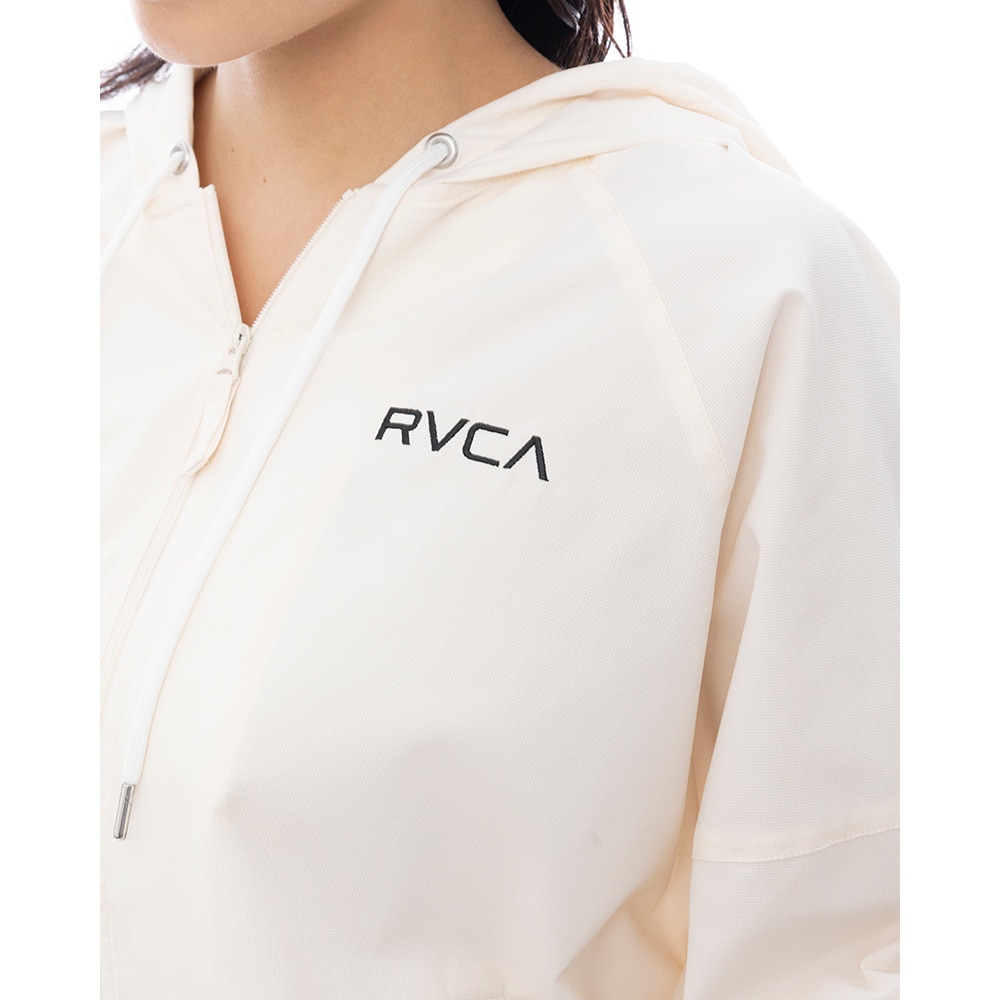 ルーカ（RVCA）（レディース）ラッシュガード 長袖 UTILITY LIGHT JACKET フード付きジップアップジャケット BF043852 WHT