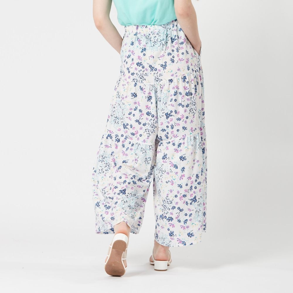 オーシャンパシフィック（Ocean Pacific）（レディース）花柄 UVガウチョパンツ 520480WHT