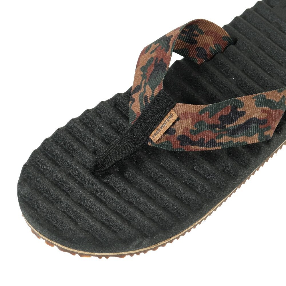 フリーウォータース（ｆｒｅｅ　ｗａｔｅｒｓ）（メンズ）Treeline ビーチサンダル 22MO-041Brown Camo