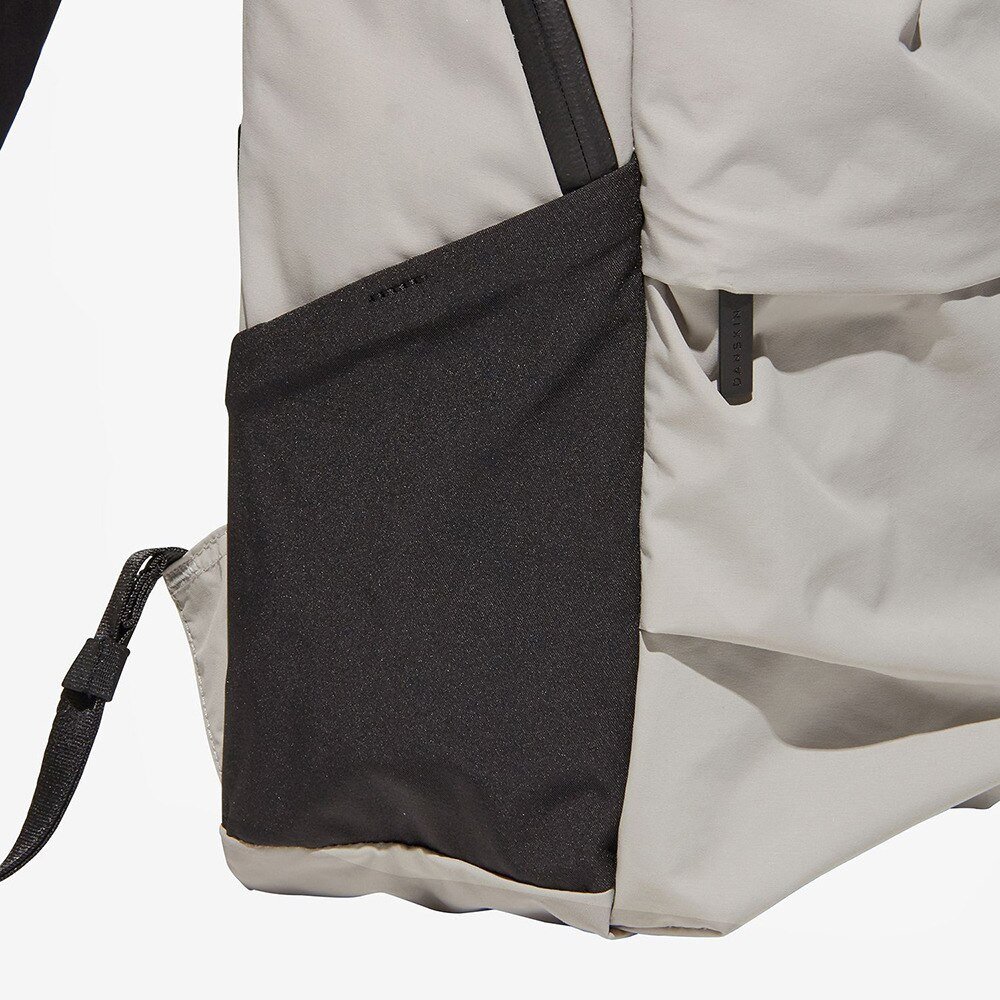 ダンスキン（DANSKIN）（レディース）リュック スタンダードデイパック DA9233500 TH