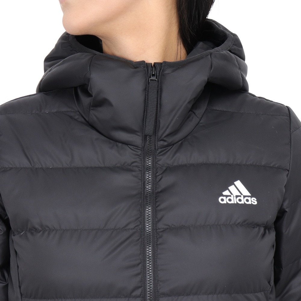 アディダス（adidas）（レディース）エッセンシャルズ ライトダウン フード付きジャケット DKG24-HZ5724