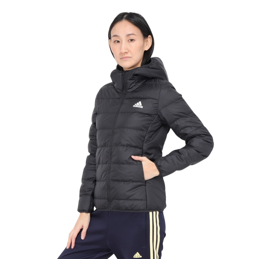 アディダス（adidas）（レディース）エッセンシャルズ ライトダウン フード付きジャケット DKG24-HZ5724