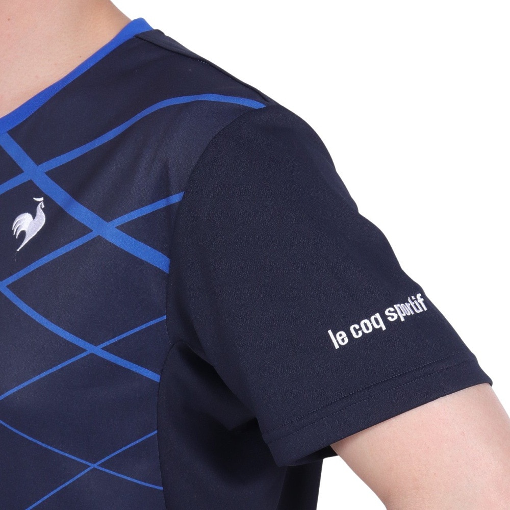 ルコックスポルティフ（lecoqsportif）（メンズ）テニスウェア サンスクリーングラフィックゲームシャツ QTMXJA90 NV 速乾