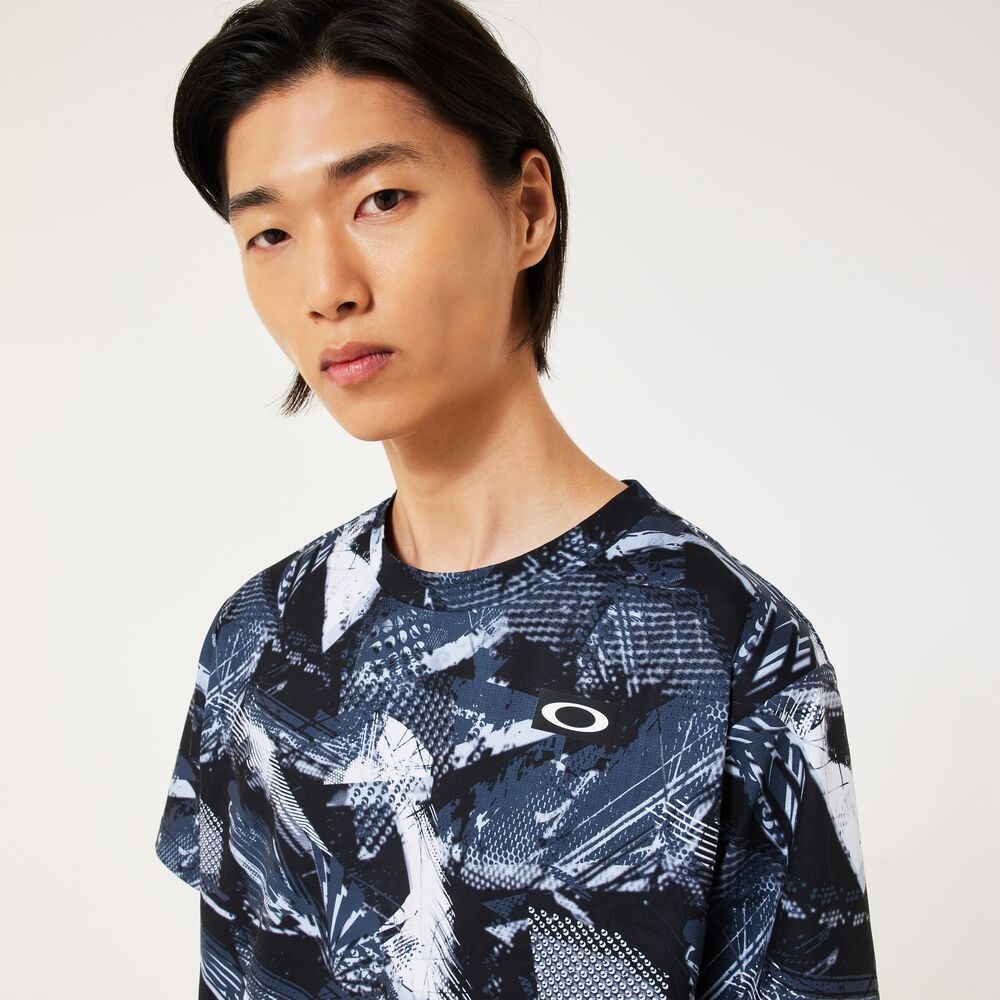 オークリー（OAKLEY）（メンズ）【新商品】テニスウェア SLANT GRAPHIC 半袖Tシャツ FOA407743-00G