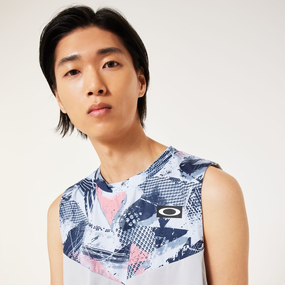 オークリー（OAKLEY）（メンズ）【新商品】テニスウェア SLANT BLCKG ノースリーブTシャツ  FOA407749-81J