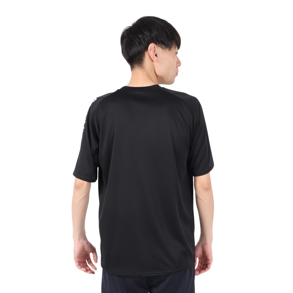 ニューバランス（new balance）（メンズ）テニスウェア Black Out Fun & Play Edition 半袖Tシャツ AMT55211BK