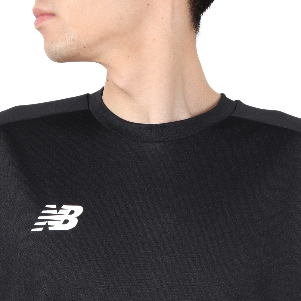 ニューバランス（new balance）（メンズ）テニスウェア Black Out Fun & Play Edition 半袖Tシャツ AMT55211BK