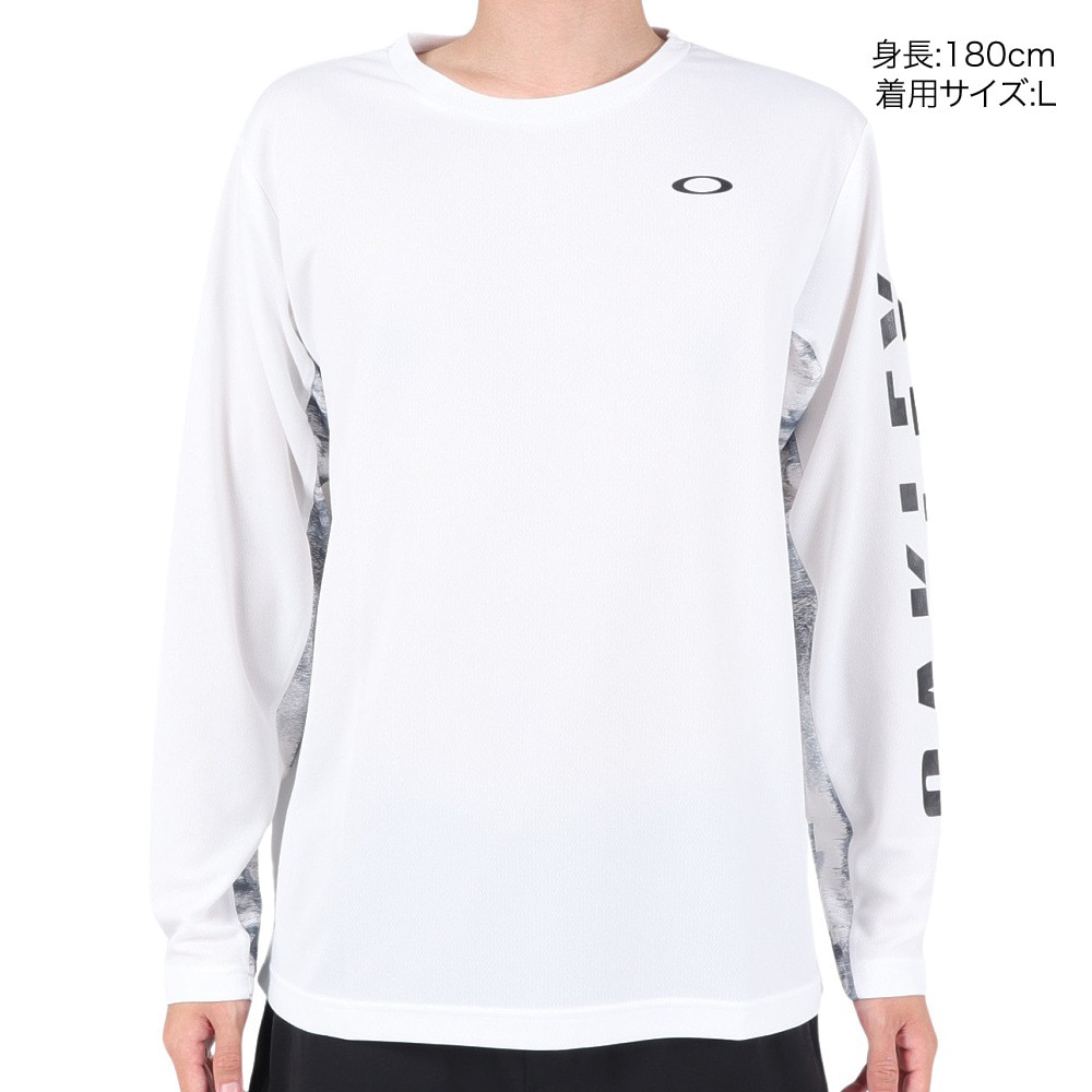 オークリー（OAKLEY）（メンズ）テニスウェア Slant Logo Print 長袖Tシャツ 8.0 FOA405835-100