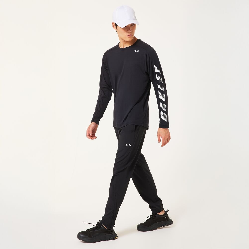 オークリー（OAKLEY）（メンズ）テニスウェア SLANT ロゴプリント長袖 Tシャツ 12.0 FOA408265-02E