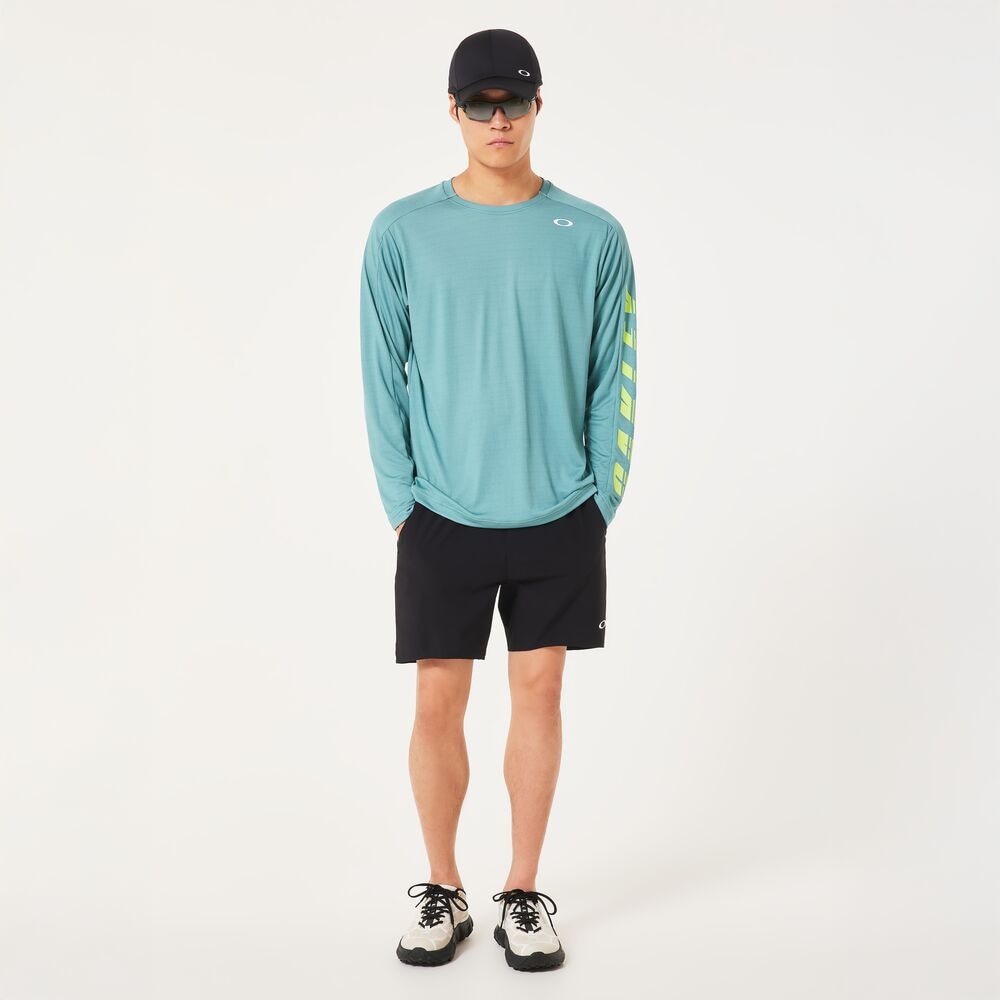 オークリー（OAKLEY）（メンズ）テニスウェア SLANT ロゴプリント長袖 Tシャツ 12.0 FOA408265-6GB