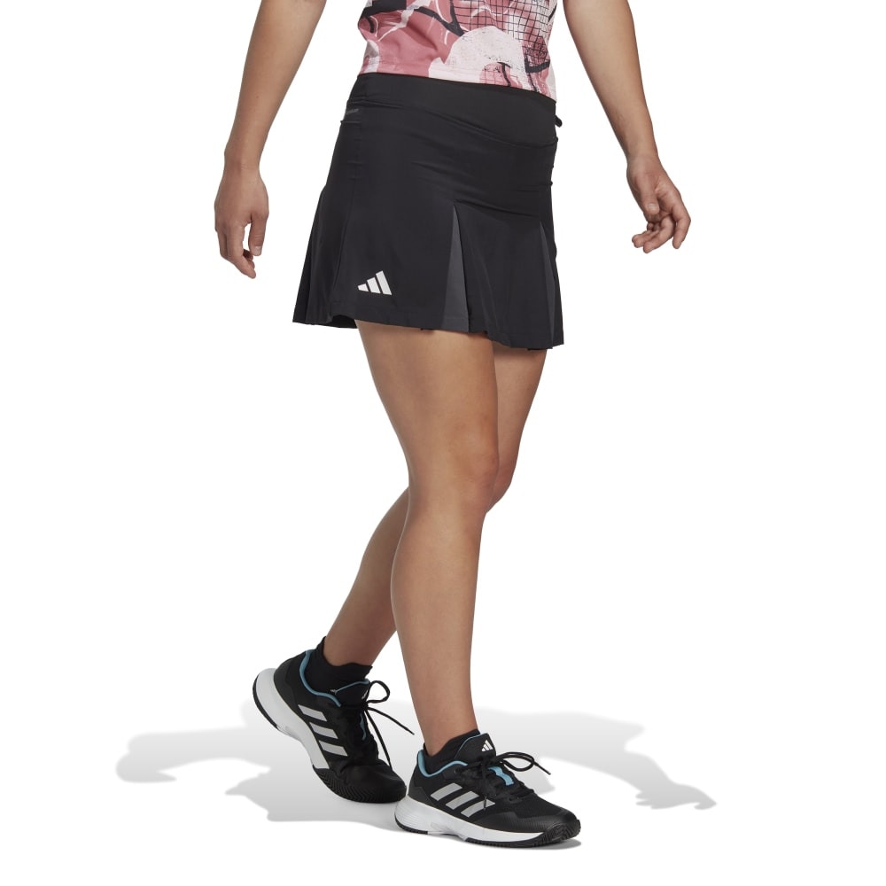 アディダス（adidas）（レディース）テニスウェア レディース クラブ ひだ入りスカート NEH15-HS1459