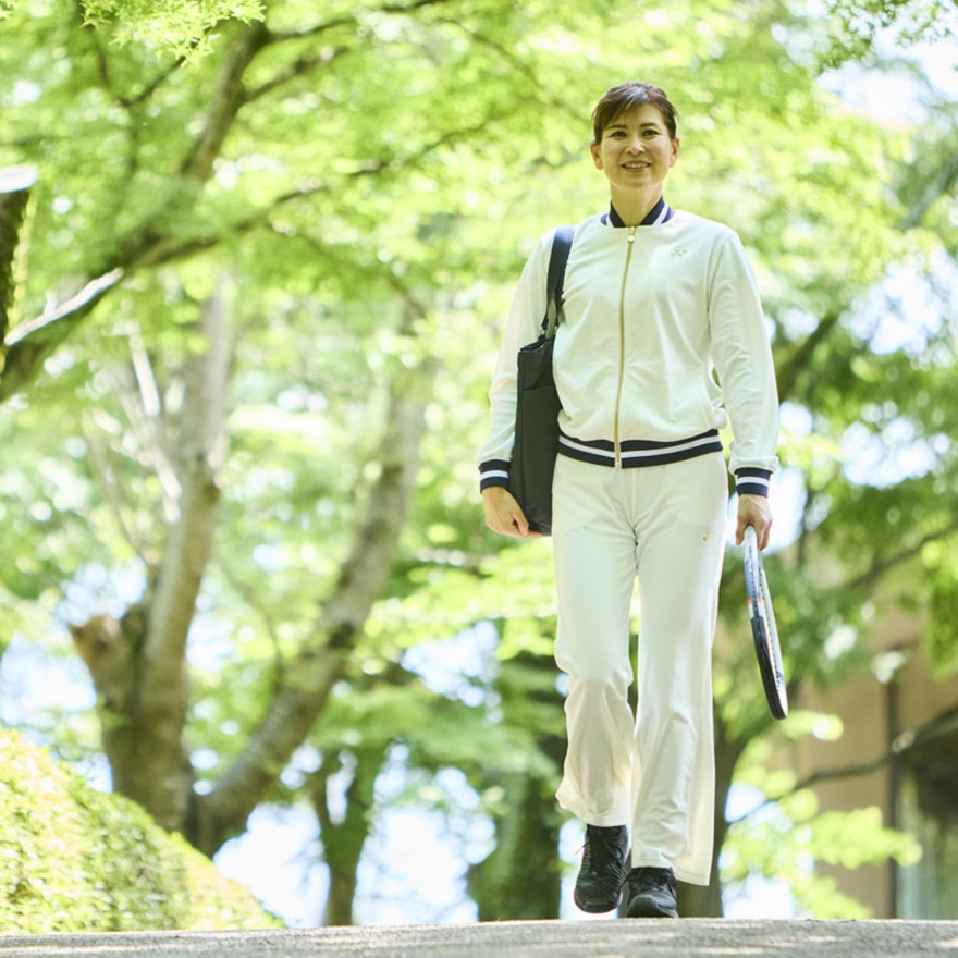 ヨネックス（YONEX）（レディース）テニス ベロアパンツ 68109-011
