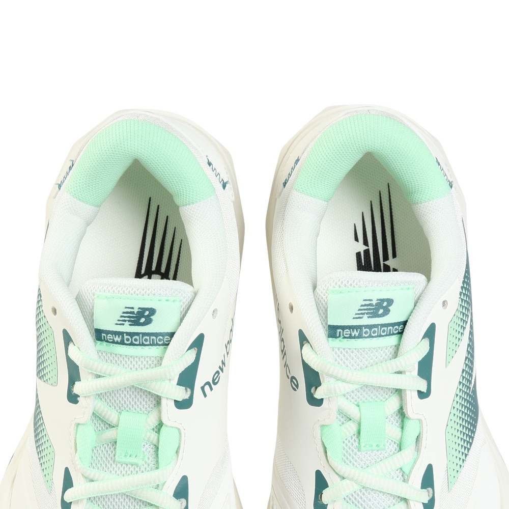 ニューバランス（new balance）（レディース）オールコート用 テニスシューズ レディース Fuelcell 796 v4 H WCH796N4 2E