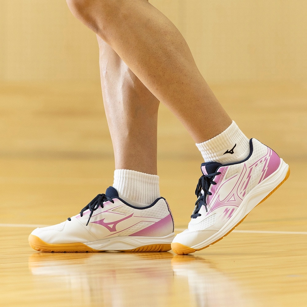 ミズノ（MIZUNO）（メンズ、レディース）【新商品】卓球シューズ クロスマッチスマッシュ 81GA253002