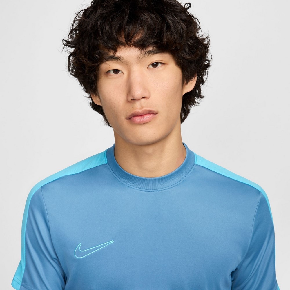 ナイキ（NIKE）（メンズ）サッカーウェア ドライフィット アカデミー 半袖Tシャツ サッカートップ DV9751-429