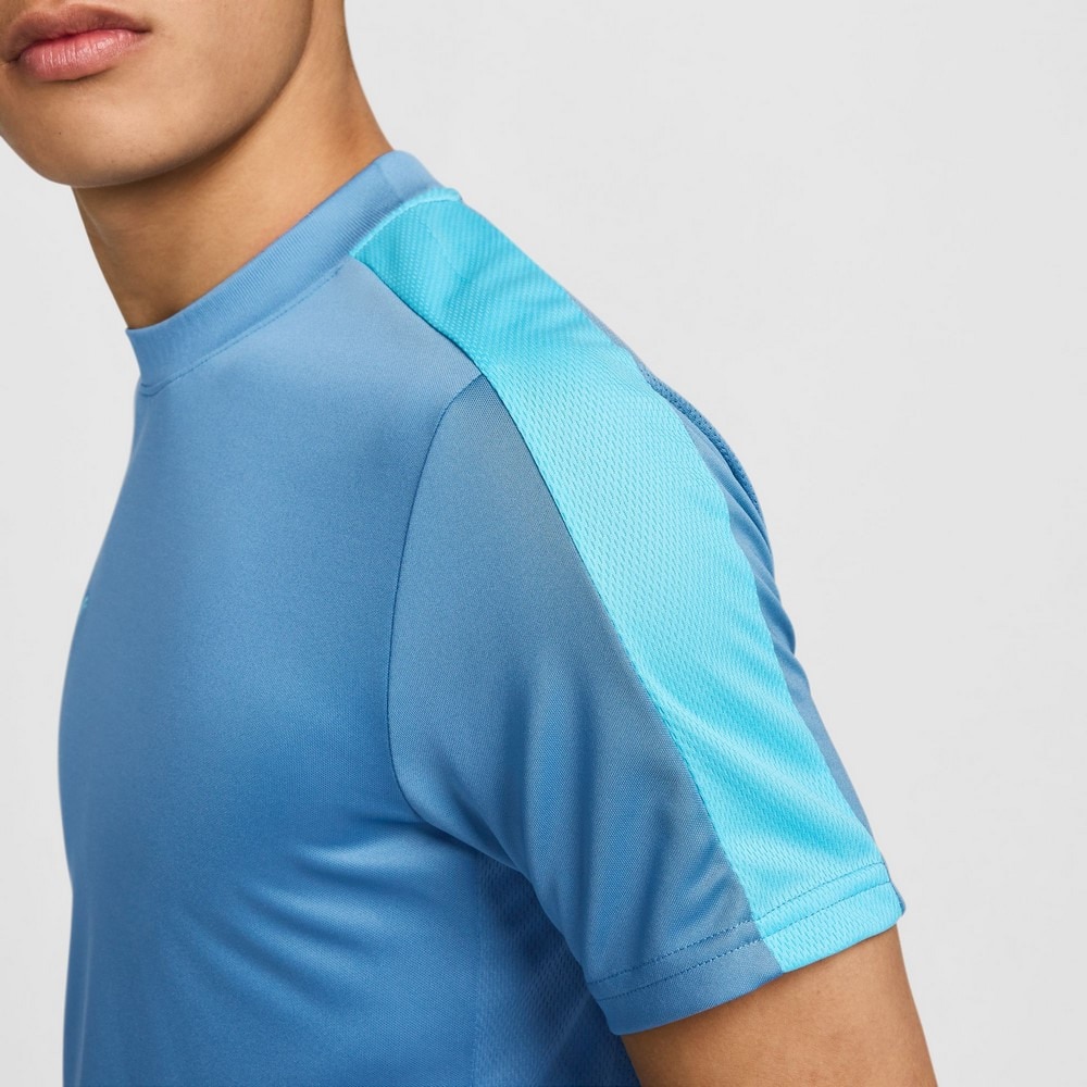 ナイキ（NIKE）（メンズ）サッカーウェア ドライフィット アカデミー 半袖Tシャツ サッカートップ DV9751-429