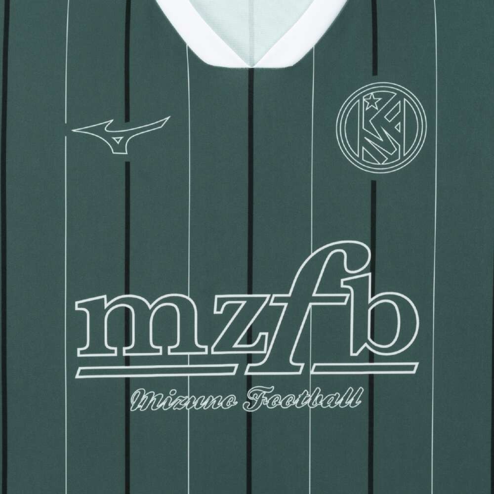 ミズノ（MIZUNO）（メンズ、レディース）サッカーウェア フットボール ストライプTシャツ P2MABX7433