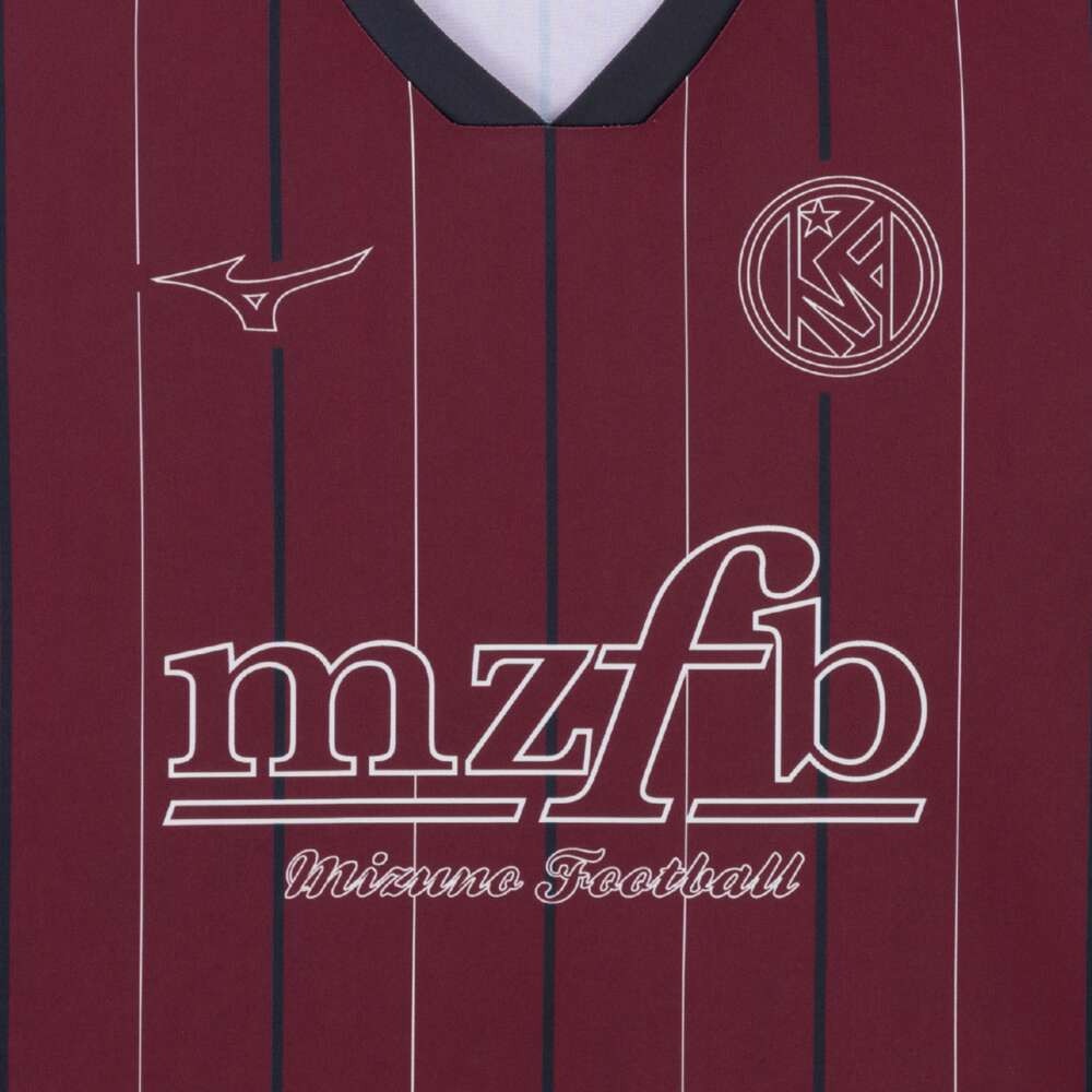 ミズノ（MIZUNO）（メンズ、レディース）サッカーウェア フットボール ストライプTシャツ P2MABX7463