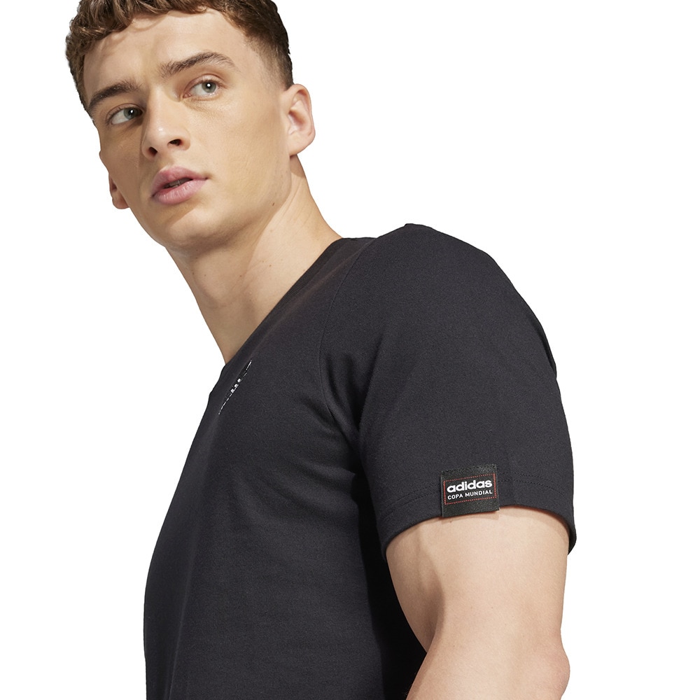 アディダス（adidas）（メンズ）サッカーウェア コパ シグネチャー グラフィック半袖Tシャツ KRL46-JJ1421
