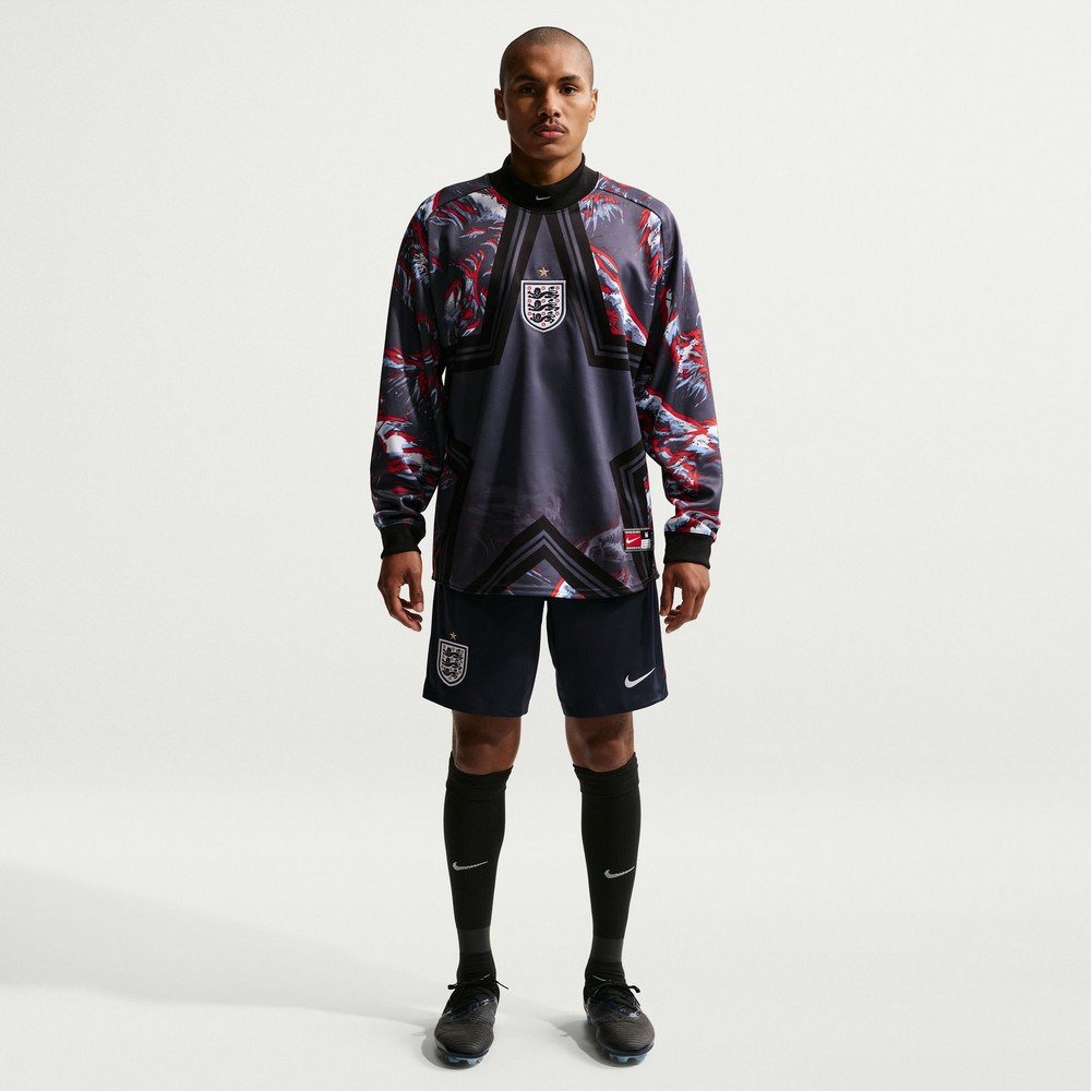 ナイキ（NIKE）（メンズ）サッカーウェア ENT ドライフィット STRK