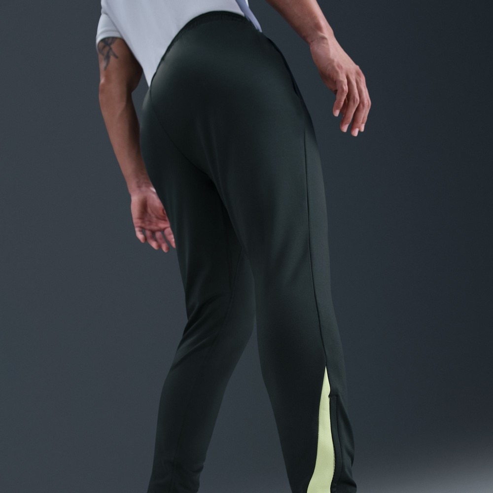 ナイキ（NIKE）（メンズ）サッカーウェア ドライフィット ストライク