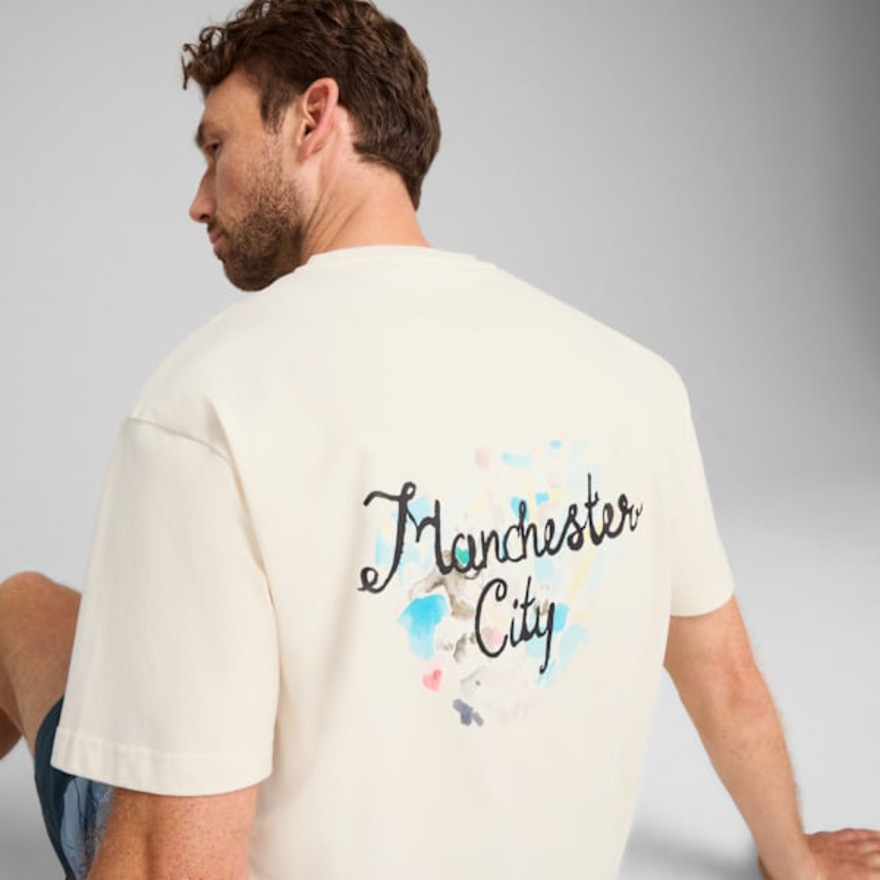 プーマ（PUMA）（メンズ）PUMA×KIDSUPER STUDIOS マンチェスターシティ FC グラフィック 半袖 Tシャツ 60684218