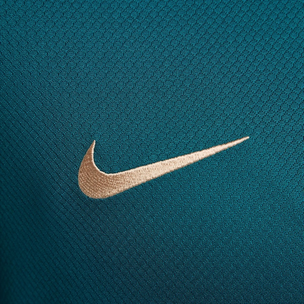 ナイキ（NIKE）（メンズ）パリ・サンジェルマン ドライフィット ストライク ショートスリーブ ニットトップ FN9821-382