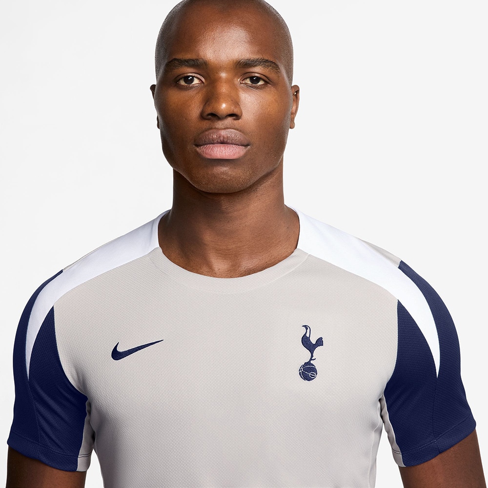 ナイキ（NIKE）（メンズ、レディース）Tottenham Hotspur Strike トッテナム ホットスパー ドライフィット 半袖トップス HJ7760-014
