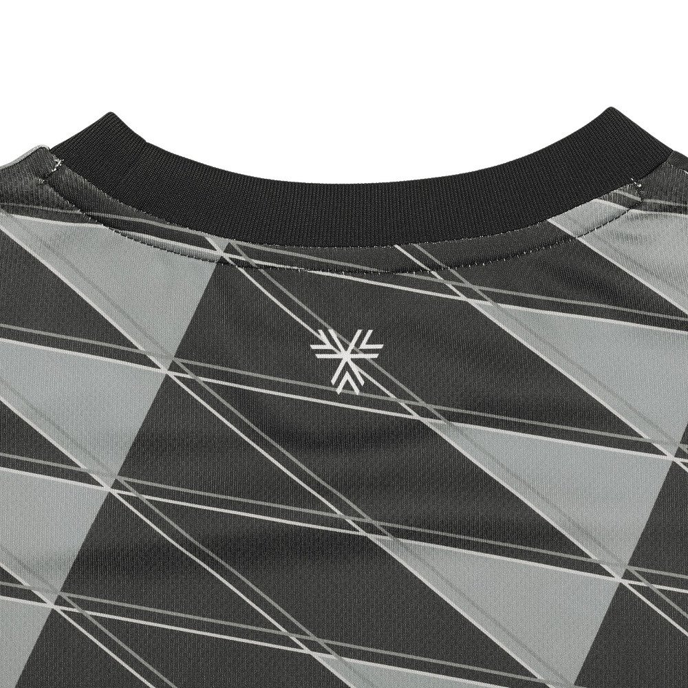 は*な様 UMBRO サッカーTシャツ グラフィックプリント シャツ アンブロ（UMBRO）（キッズ）サッカーウェア ジュニア THE THIRD by