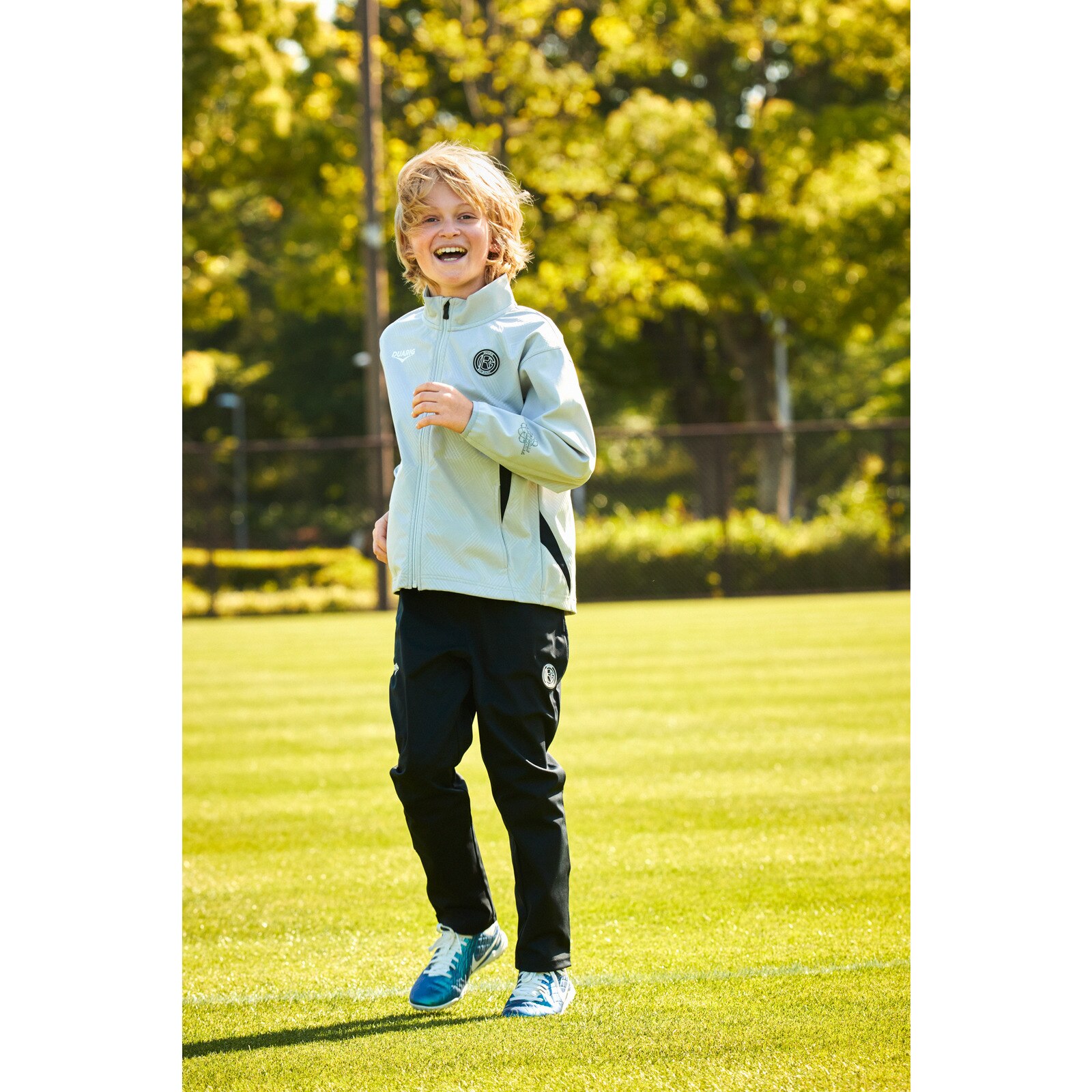 デュアリグ（DUARIG）（キッズ）サッカーウェア ジュニア ウインドクロス ロングパンツ 4F0019-SCWR-742CD BLK