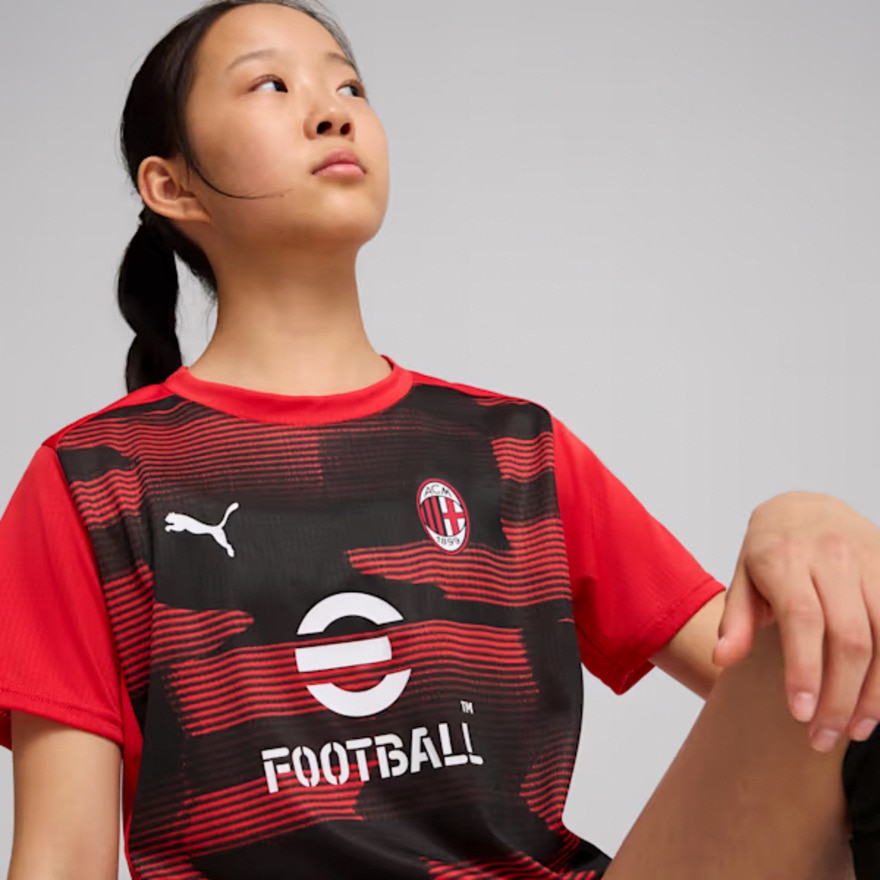 プーマ（PUMA）（キッズ）キッズ ACミラン 2024-25 プレマッチ 半袖Tシャツ 77771801