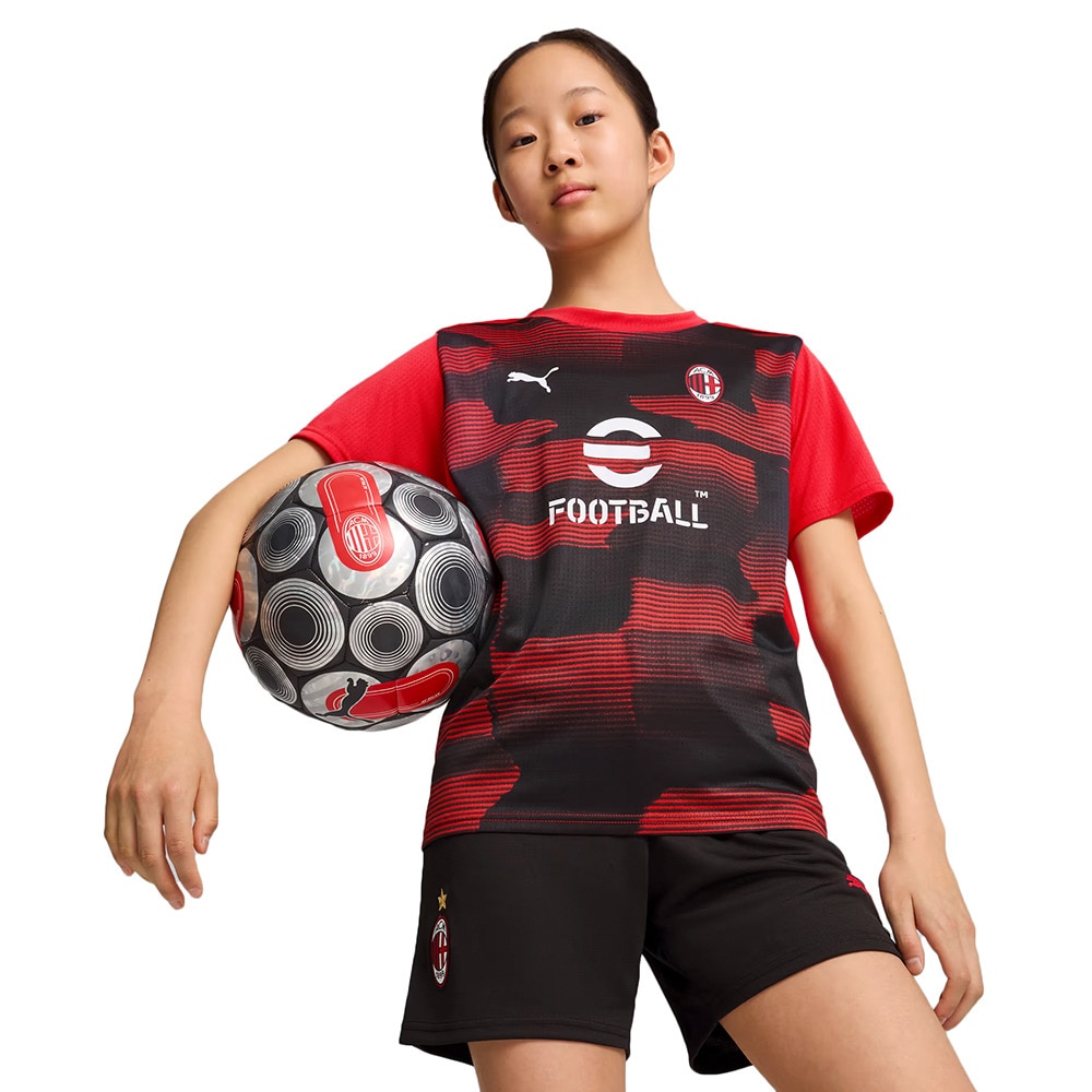 プーマ（PUMA）（キッズ）キッズ ACミラン 2024-25 プレマッチ 半袖Tシャツ 77771801